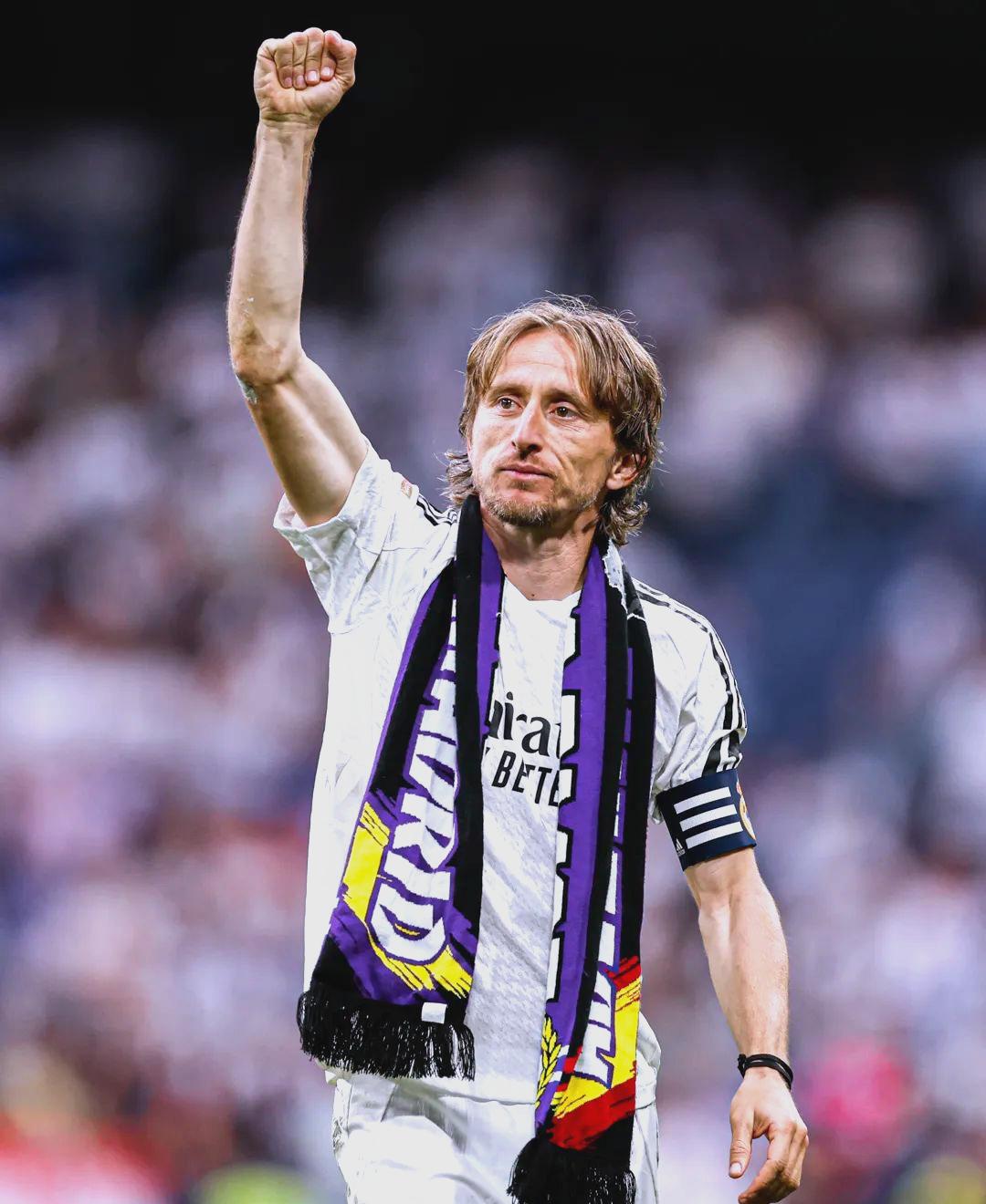 火箭四连胜探花表现突出