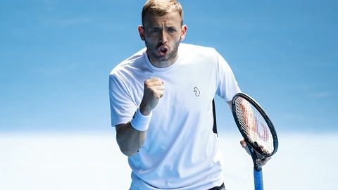 足球世界杯裁判否认偏袒传闻